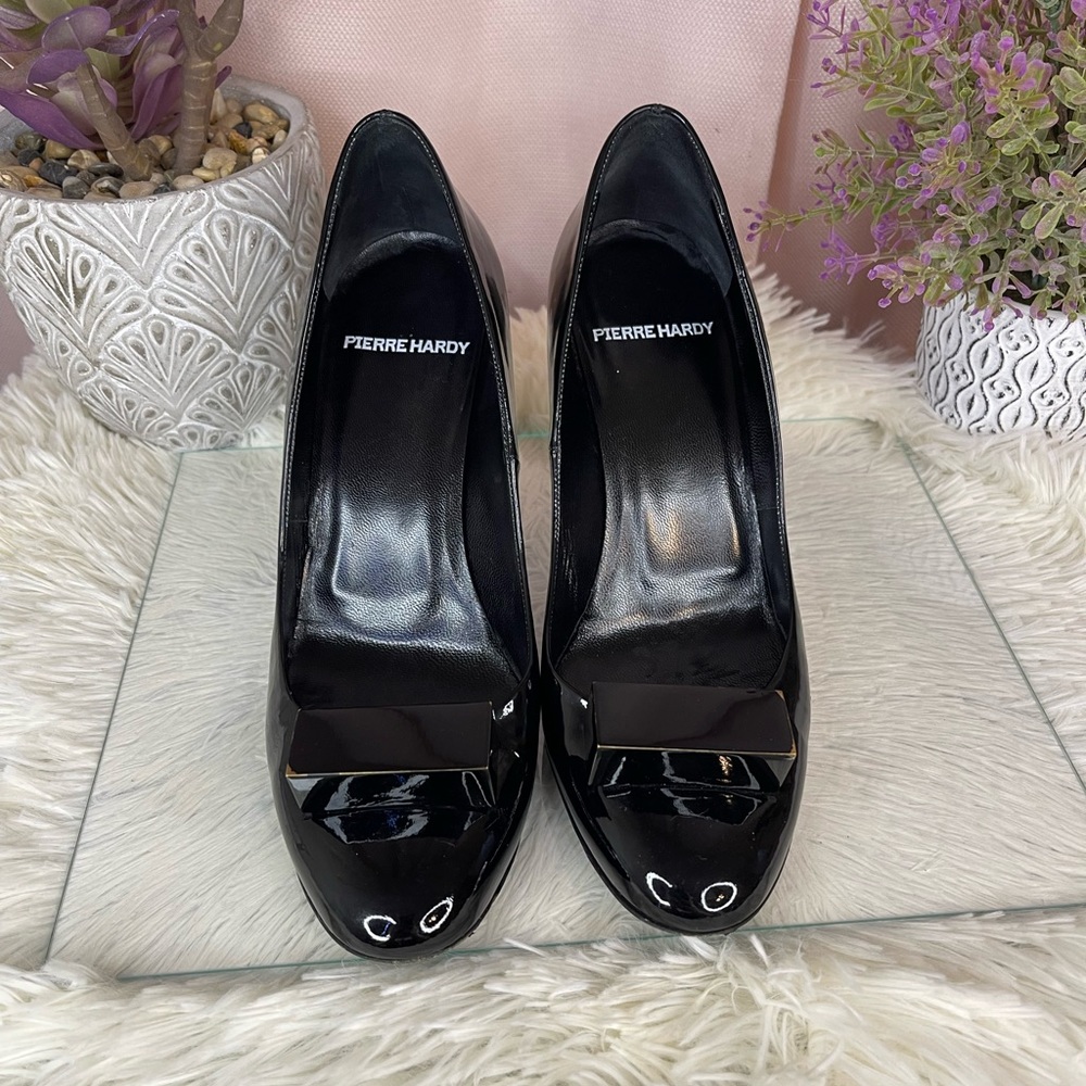 Pierre Hardy black heels